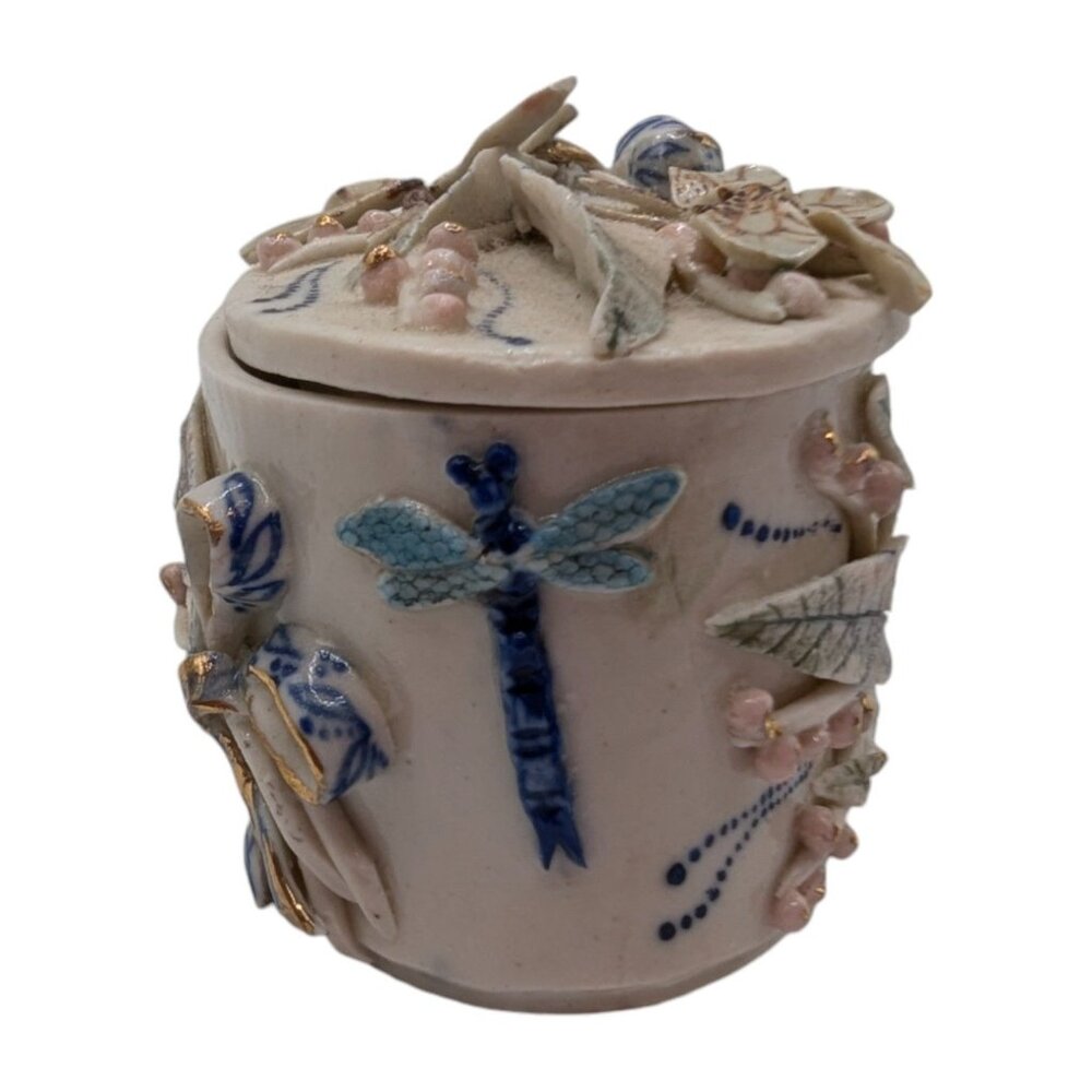 VTG Handcrafted Signed Ceramic Jewelry Trinket Box 3D Floral Leaf Butterfly Desi - Picture 9 of 11